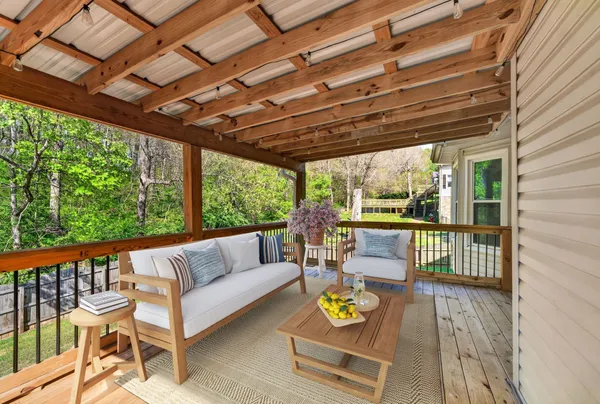 $425,000 | 217 Timberlake Drive, Springfield, TN 37172