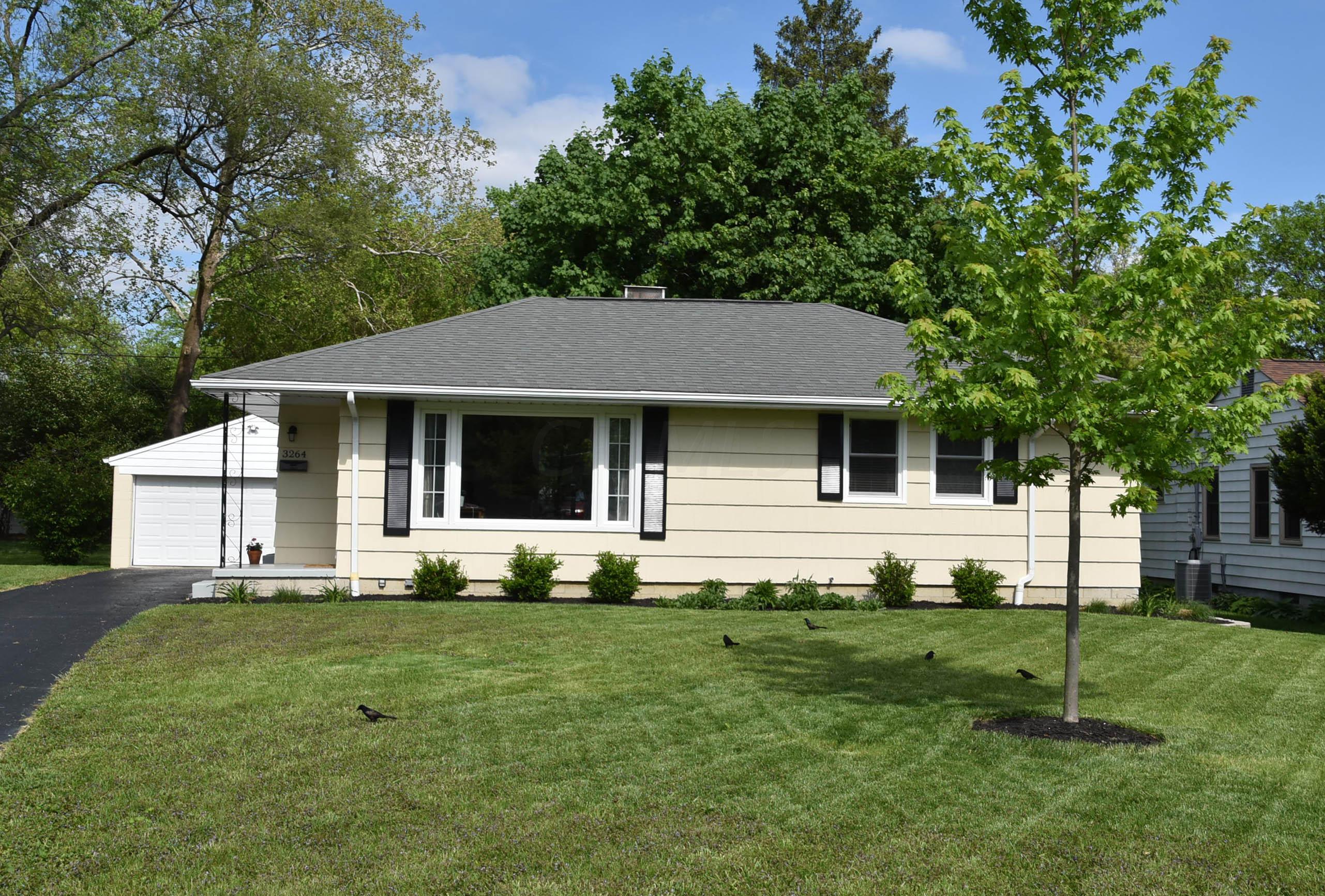 3264 Mountview Road Columbus, OH 43221 - Photo 1 of 19