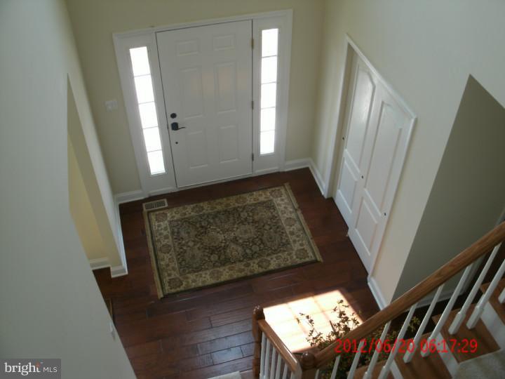 320 Windsor Road Mullica Hill, NJ 08062 - Photo 7 of 7 Foyer