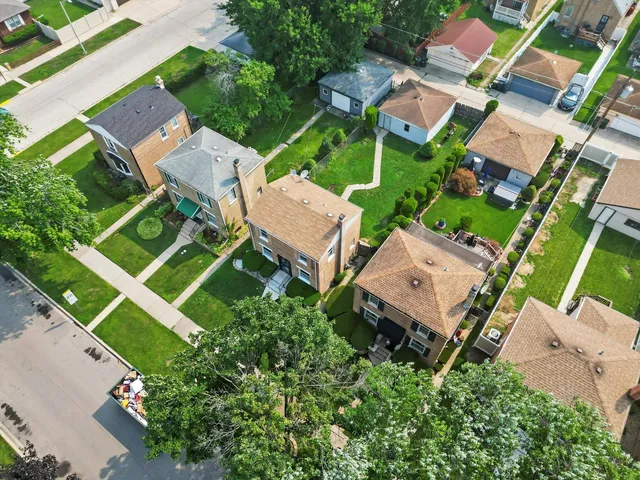 $244,999 | 307 Geneva Avenue, Bellwood, IL 60104