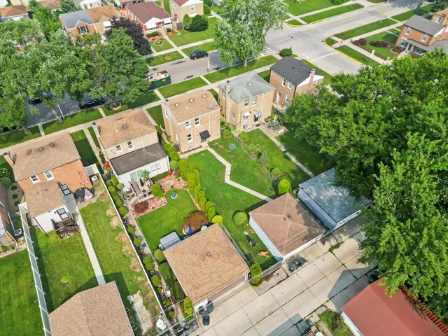 $244,999 | 307 Geneva Avenue, Bellwood, IL 60104