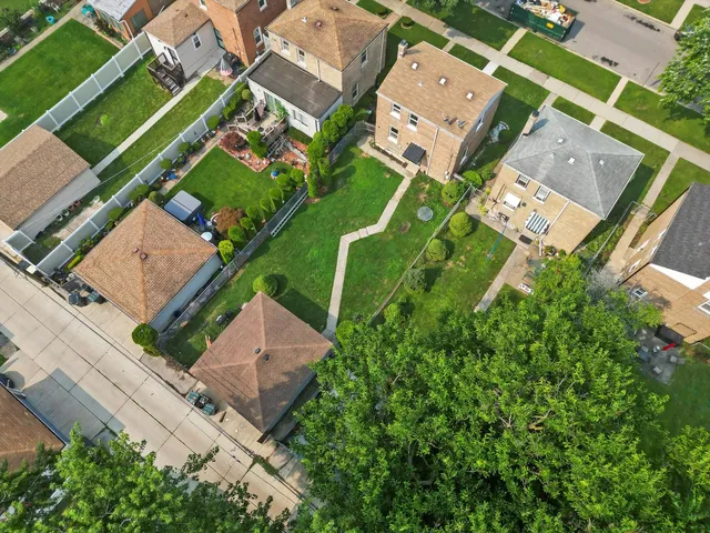 $244,999 | 307 Geneva Avenue, Bellwood, IL 60104