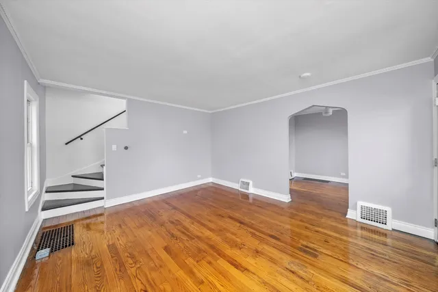 $244,999 | 307 Geneva Avenue, Bellwood, IL 60104