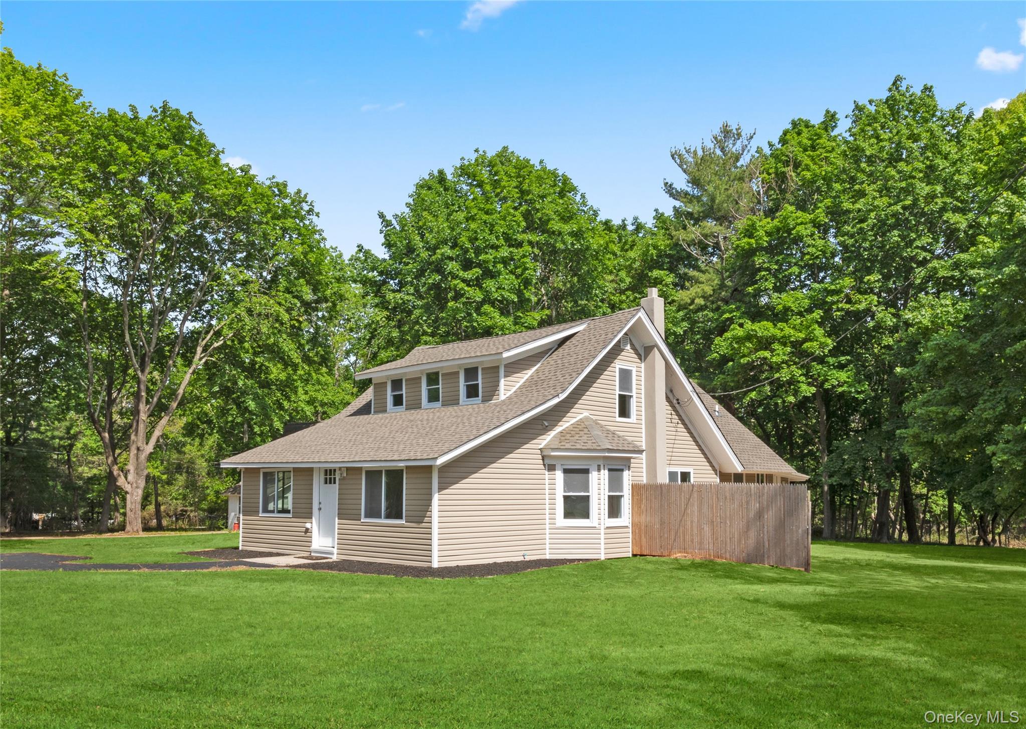 5 Long Pond Road Ridge, NY 11961 - Photo 2 of 17