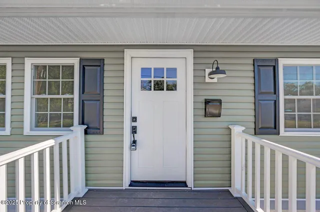 $275,000 | 110 Morgan Street, Jessup, PA 18434