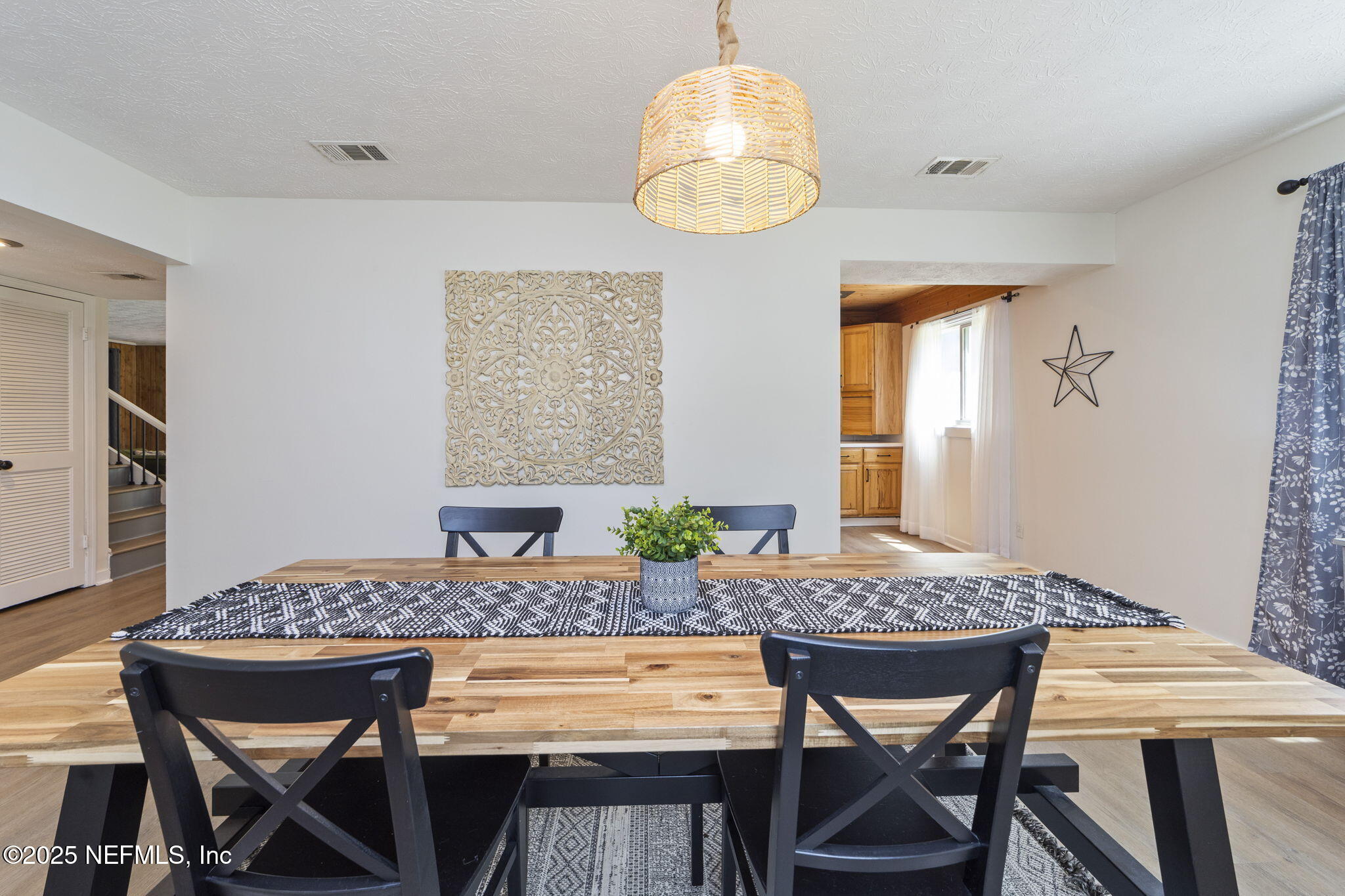 6183 George Hodges Road Macclenny, FL 32063 - Photo 4 of 97 a view of a dining room with furniture