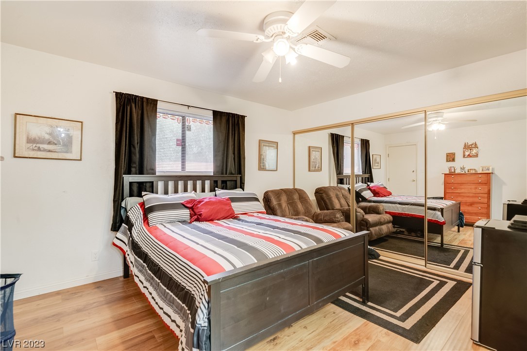3445 Westwind Road Las Vegas, NV 89146 - Photo 21 of 51 Bedroom 2