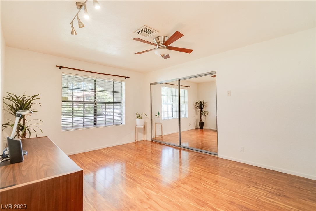 3445 Westwind Road Las Vegas, NV 89146 - Photo 23 of 51 Bedroom 3