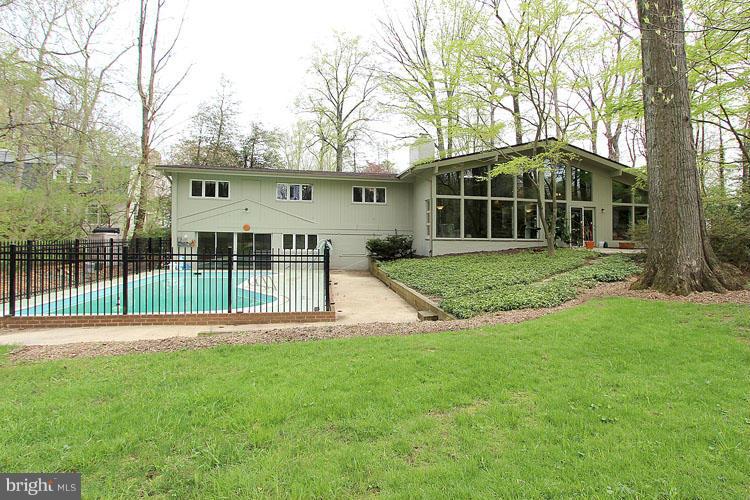 6608 Greentree Road Bethesda, MD 20817 - Photo 1 of 29 Exterior (General)