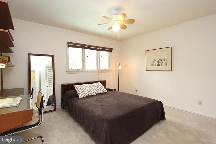 6608 Greentree Road Bethesda, MD 20817 - Photo 21 of 29 Bedroom