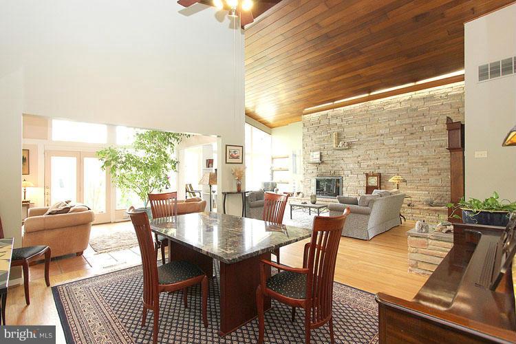 6608 Greentree Road Bethesda, MD 20817 - Photo 8 of 29 Dining Room