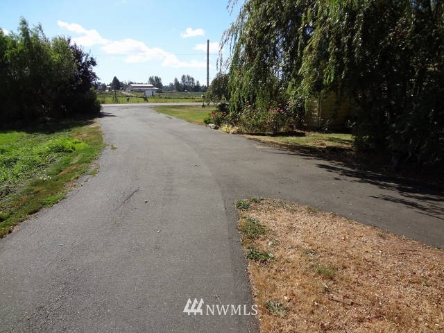 514 Ten Mile Road Lynden, WA 98264 - Photo 3 of 11