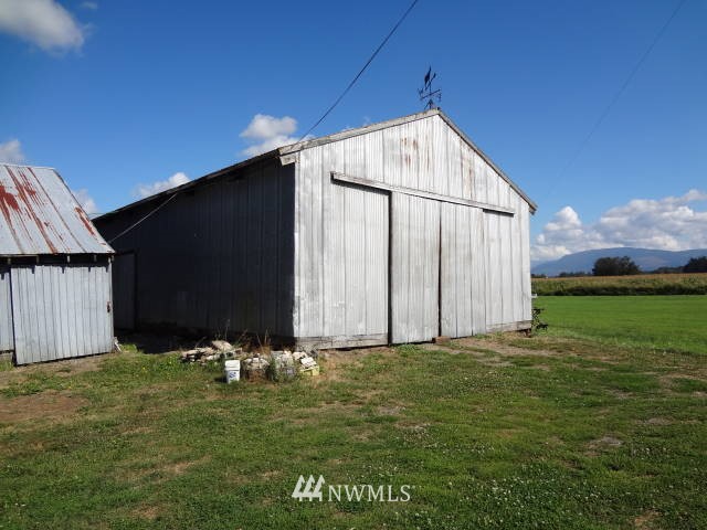 514 Ten Mile Road Lynden, WA 98264 - Photo 8 of 11