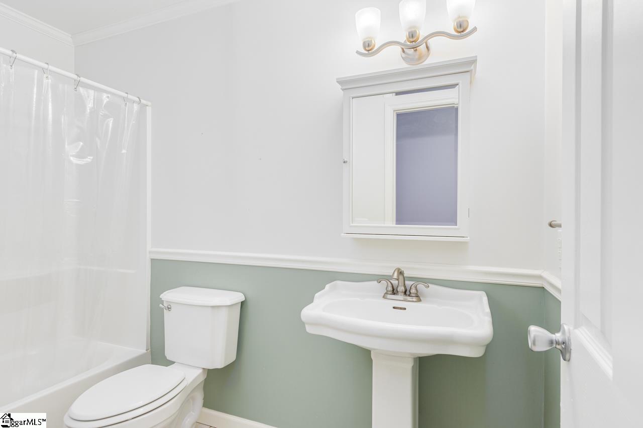 100 Sumter Street Clinton, SC 29325 - Photo 30 of 36