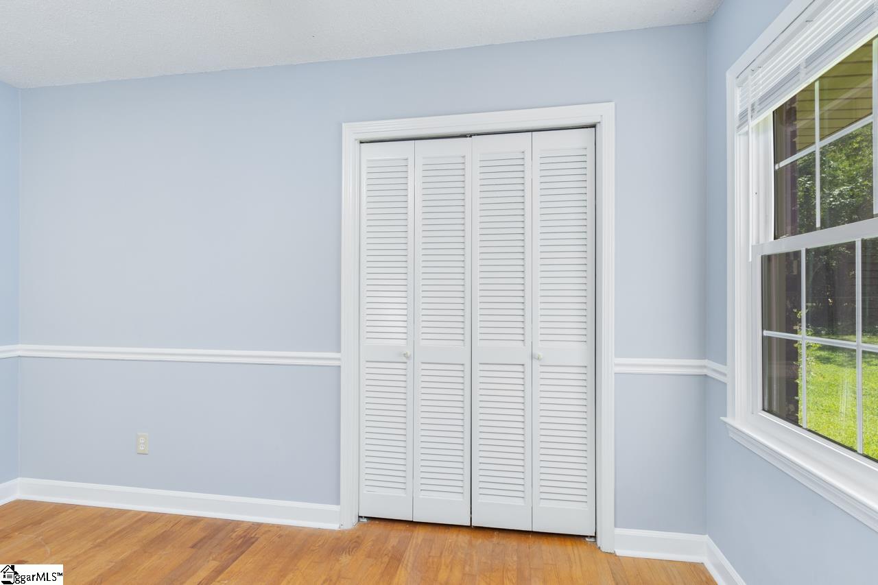 100 Sumter Street Clinton, SC 29325 - Photo 33 of 36