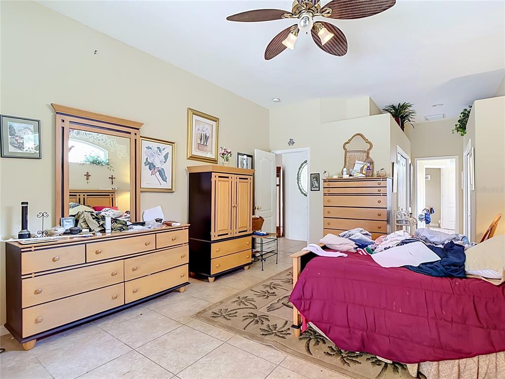 2221 Oxford Ridge Circle Lehigh Acres, FL 33973 - Photo 28 of 98