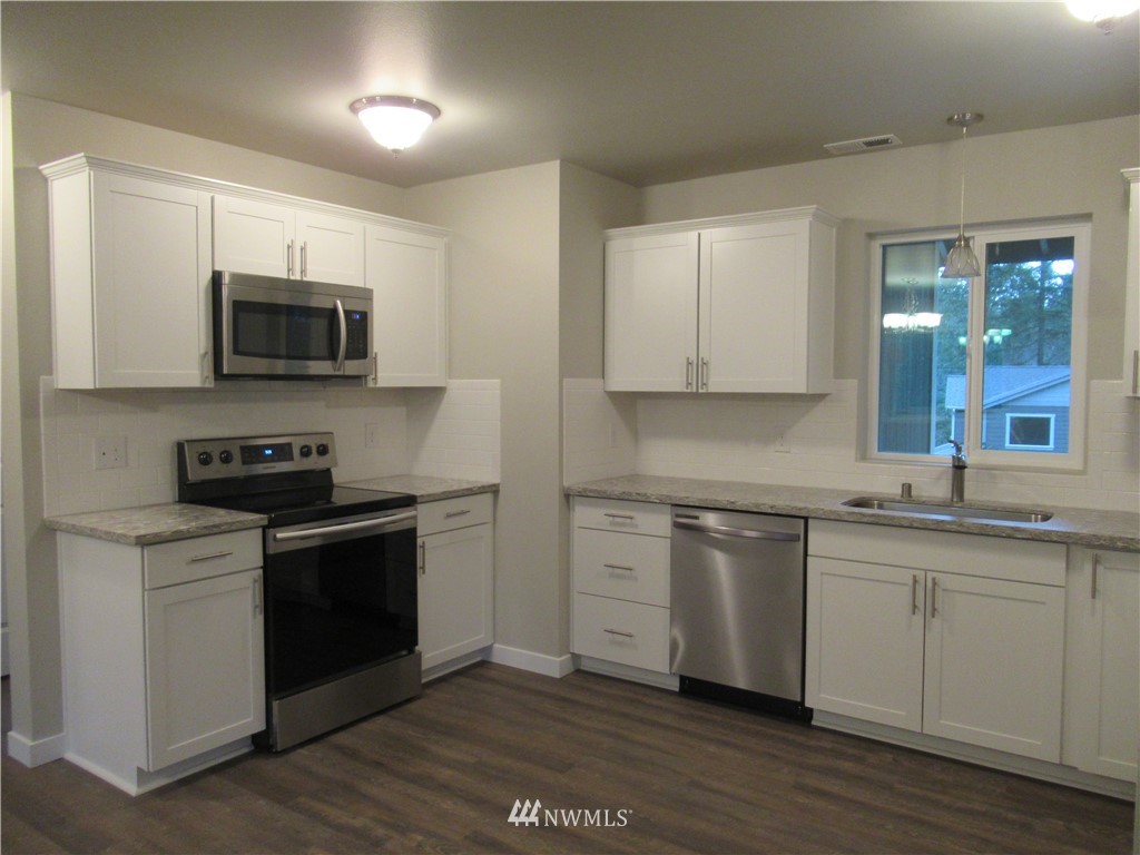 14720 125th Street Northwest Gig Harbor, WA 98329 - Photo 2 of 25