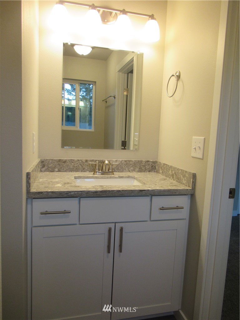14720 125th Street Northwest Gig Harbor, WA 98329 - Photo 11 of 25