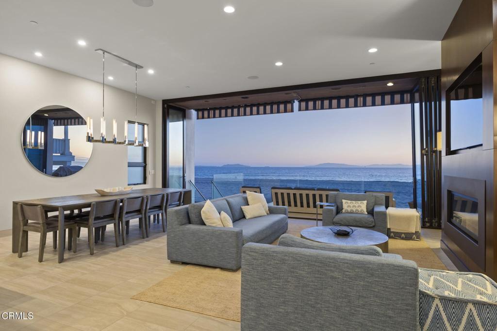 1409 Marine Way Oxnard, CA 93035 - Photo 3 of 58 a living room with furniture