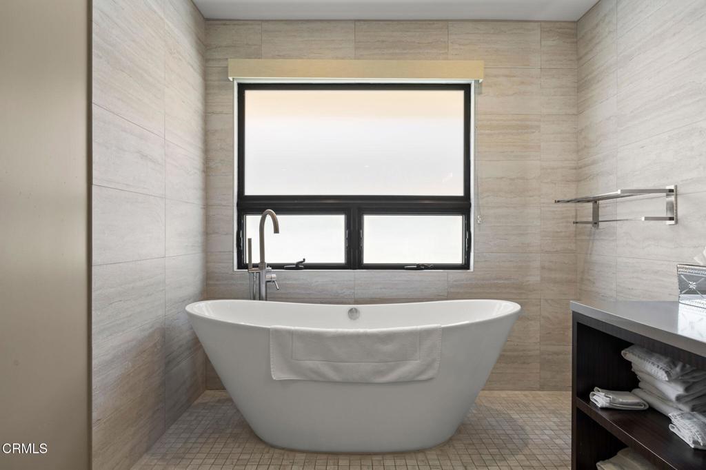 1409 Marine Way Oxnard, CA 93035 - Photo 32 of 58 a white tub sitting next to a window