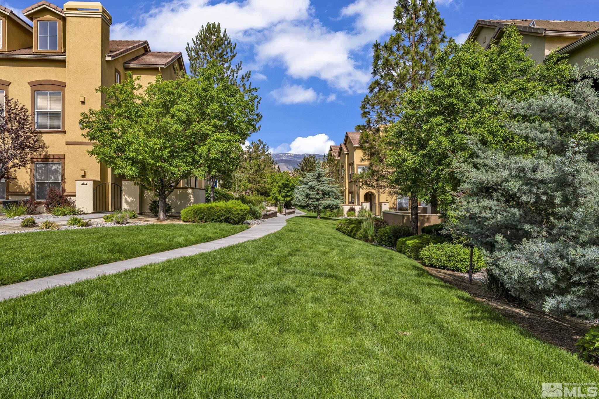 17000 Wedge Parkway, Unit 3422 Reno, NV 89511 - Photo 31 of 39 a view of a green field