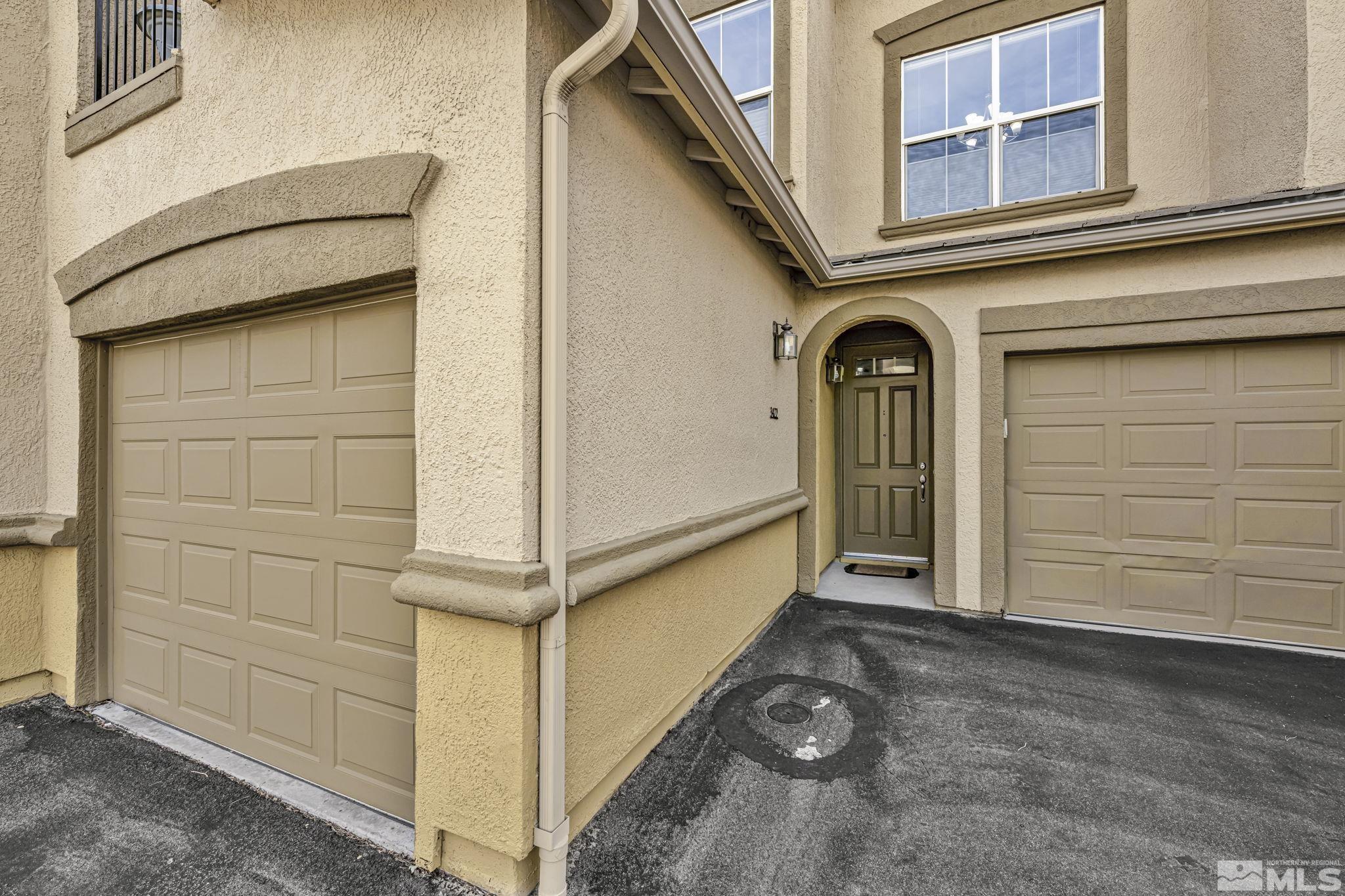 17000 Wedge Parkway, Unit 3422 Reno, NV 89511 - Photo 35 of 39 a view of front door of house