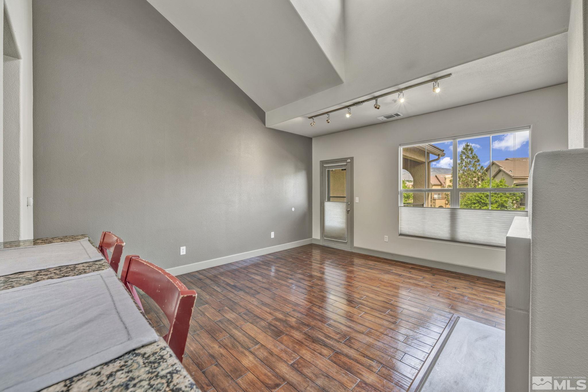 17000 Wedge Parkway, Unit 3422 Reno, NV 89511 - Photo 6 of 39 a view of an empty room and window