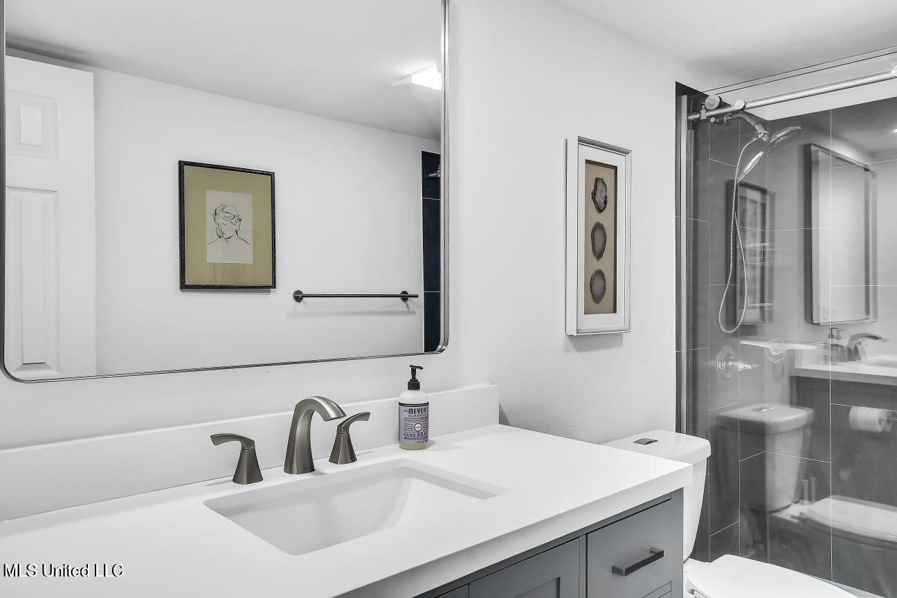 118 Molokai, Unit D Diamondhead, MS 39525 - Photo 14 of 26 16