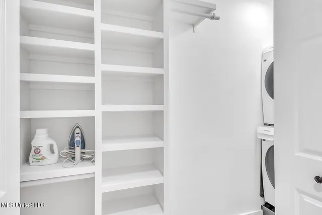 $1,500 | 118 Molokai, Unit D, Diamondhead, MS 39525