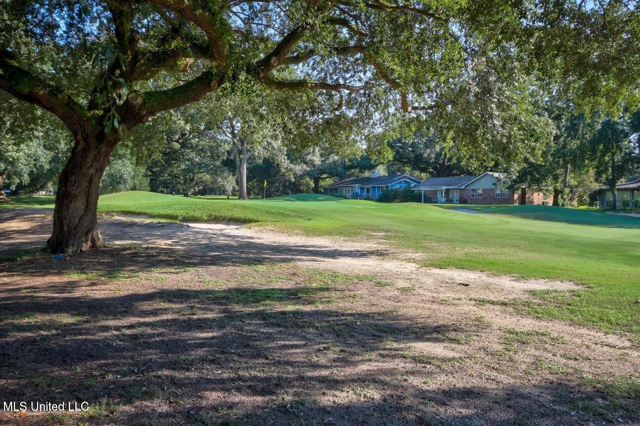 118 Molokai, Unit D Diamondhead, MS 39525 - Photo 19 of 26 21