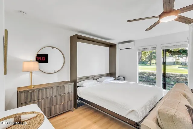 $1,500 | 118 Molokai, Unit D, Diamondhead, MS 39525