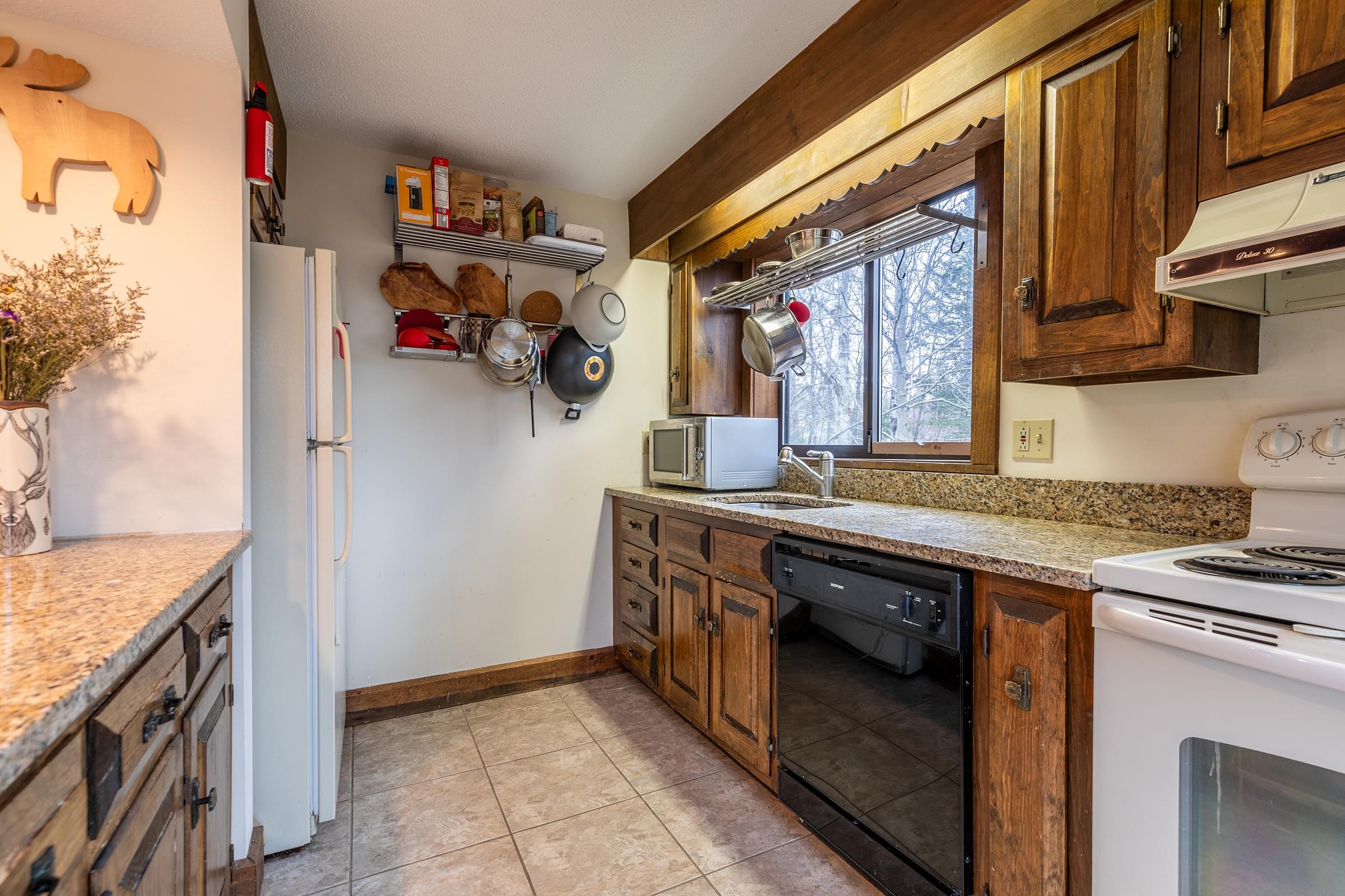 47 Clover Pond Road, Unit A Peru, VT 05152 - Photo 5 of 37 Gallery Image 5