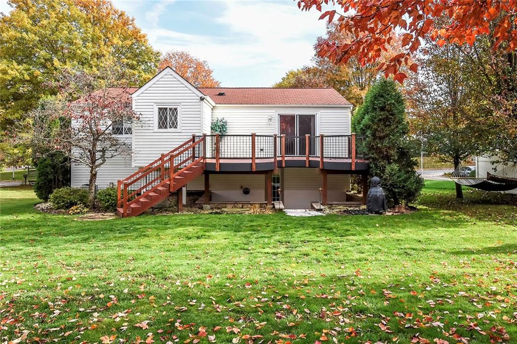 195 Partridge Run Road Gibsonia, PA 15044 - Photo 3 of 25 Gallery Image 3