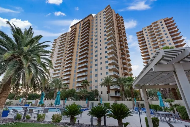 $419,900 | 8255 South Las Vegas Boulevard, Unit 1905, Las Vegas, NV 89123