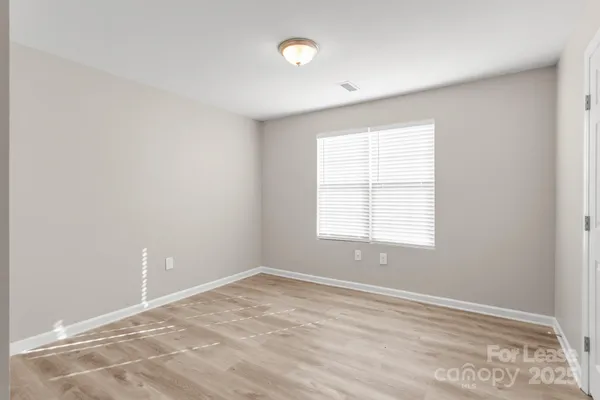 $1,425 | 3146 Baroda Lane, Unit D, Charlotte, NC 28269