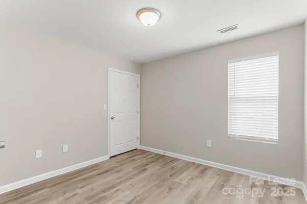 $1,425 | 3146 Baroda Lane, Unit D, Charlotte, NC 28269