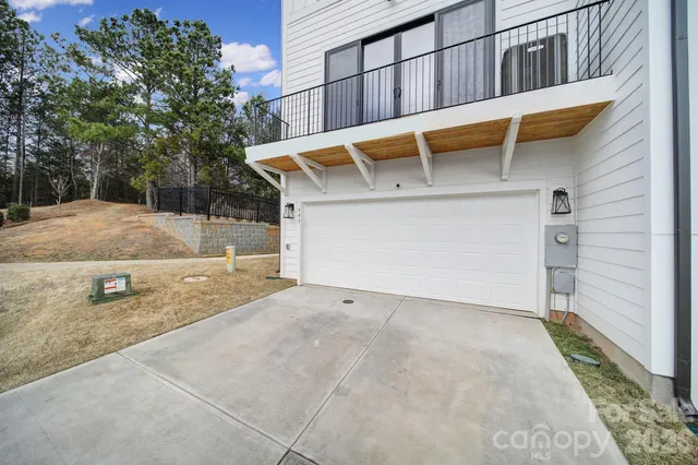 $499,900 | 643 District Court, Fort Mill, SC 29708