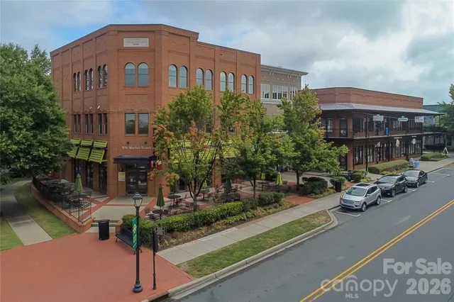 $499,900 | 643 District Court, Fort Mill, SC 29708