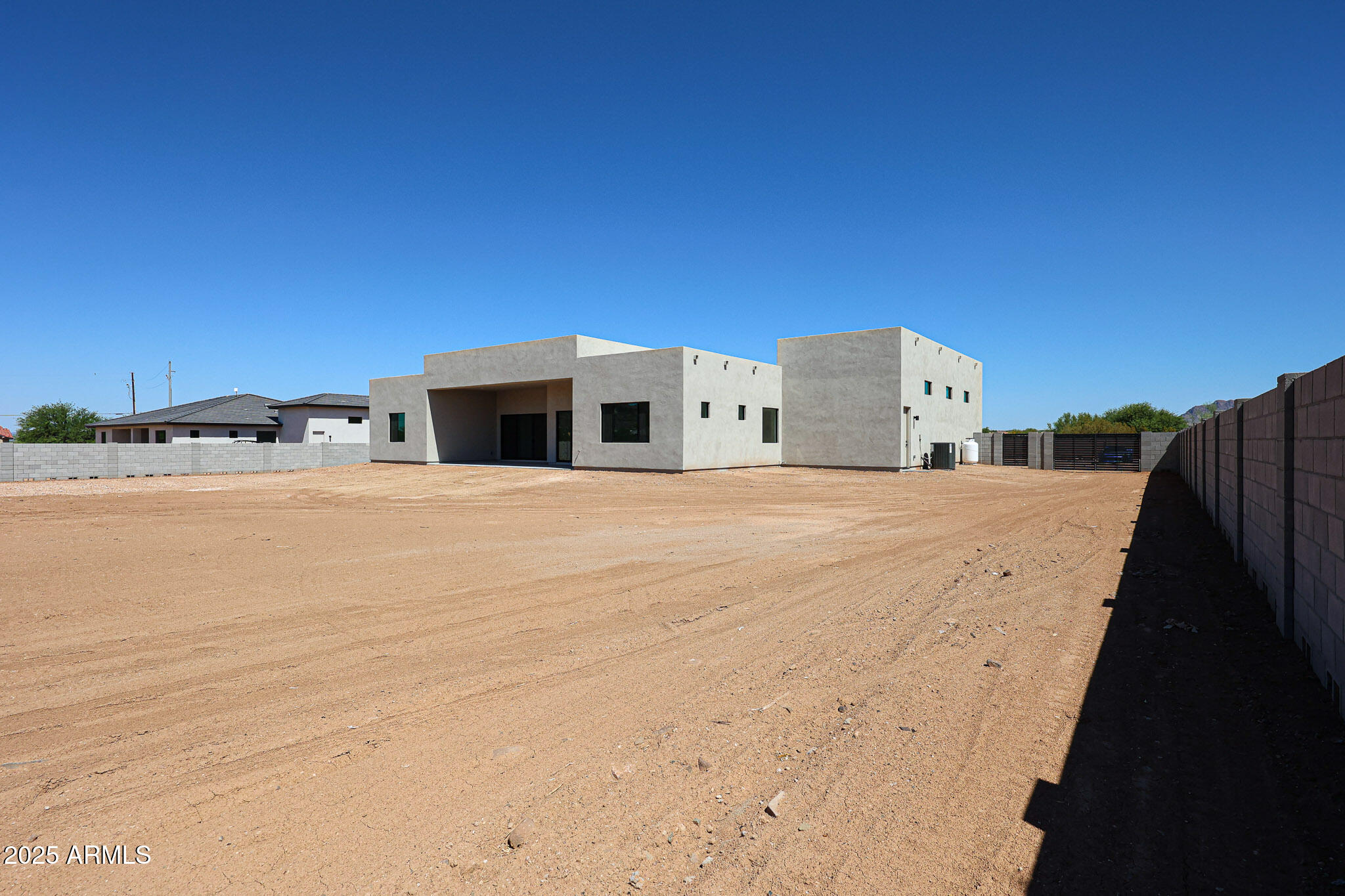 3283 West Mesquite Street Phoenix, AZ 85086 - Photo 52 of 78 C (5)