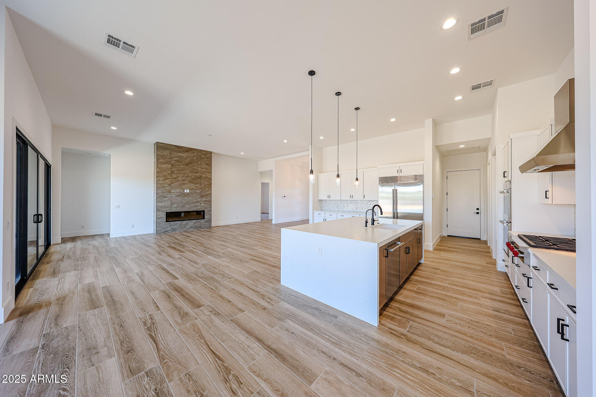 3283 West Mesquite Street Phoenix, AZ 85086 - Photo 6 of 78 Great Room