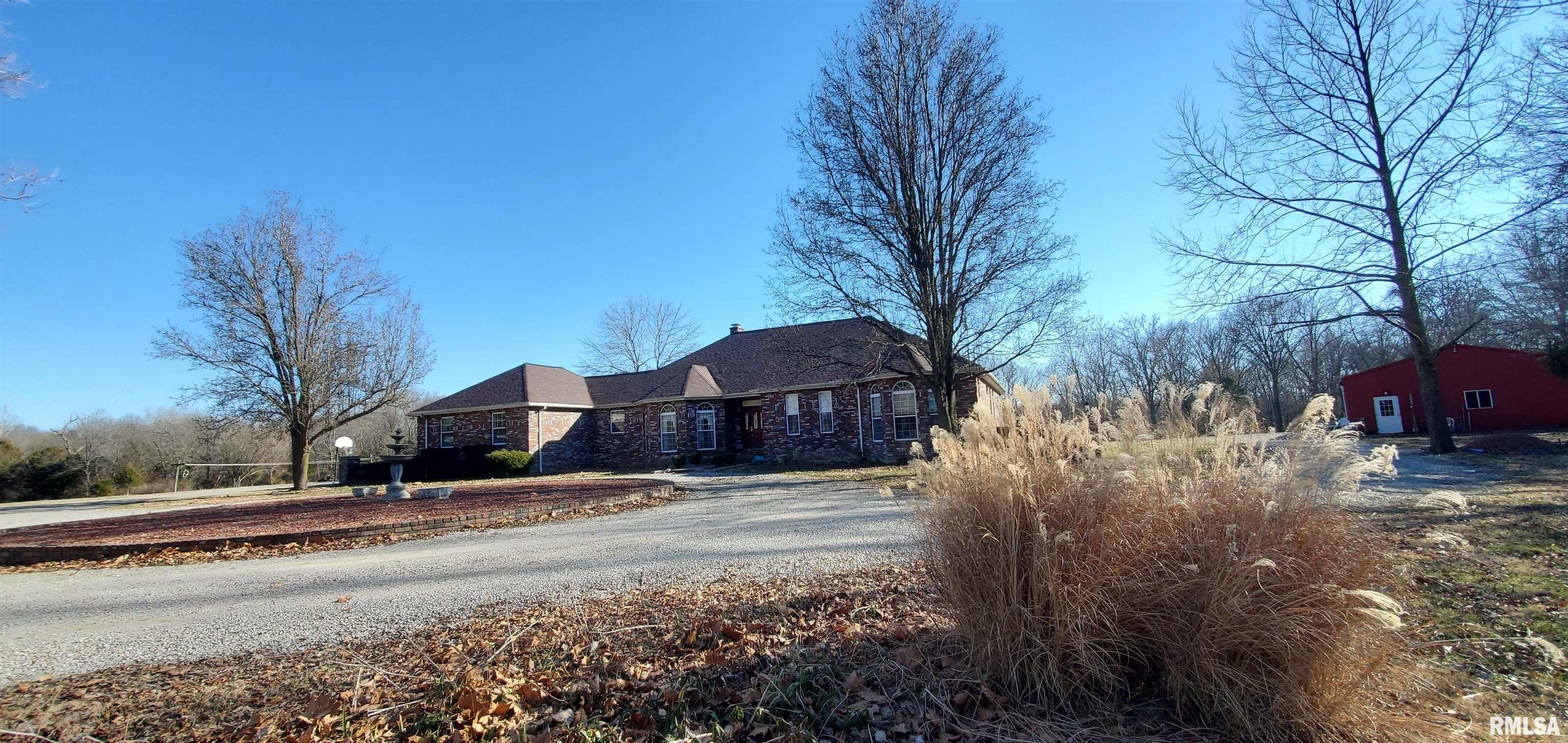 5614 Canary Road Pinckneyville, IL 62274 - Photo 5 of 39