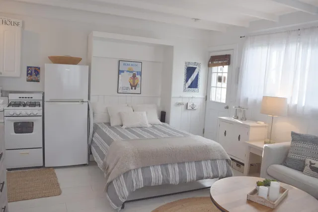 $618,000 | 3 Bradford Street, Unit 1, Provincetown, MA 02657