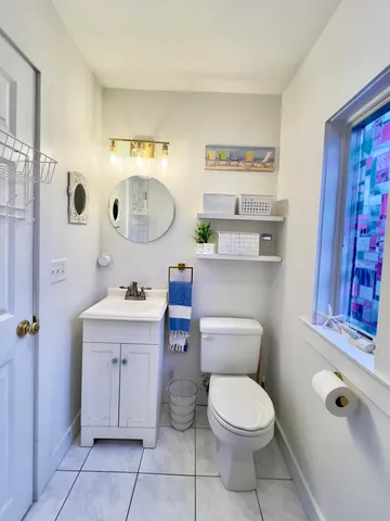 $618,000 | 3 Bradford Street, Unit 1, Provincetown, MA 02657
