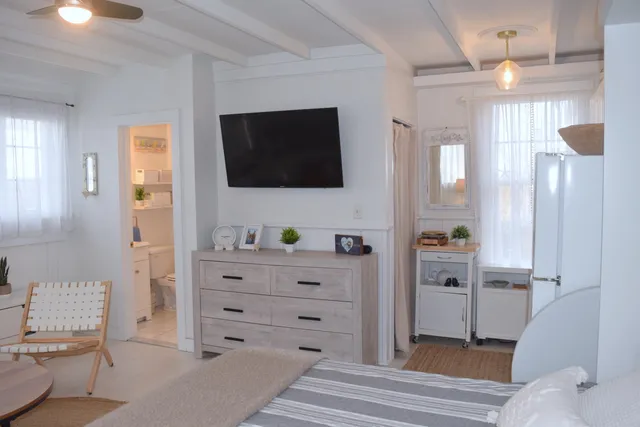 $618,000 | 3 Bradford Street, Unit 1, Provincetown, MA 02657