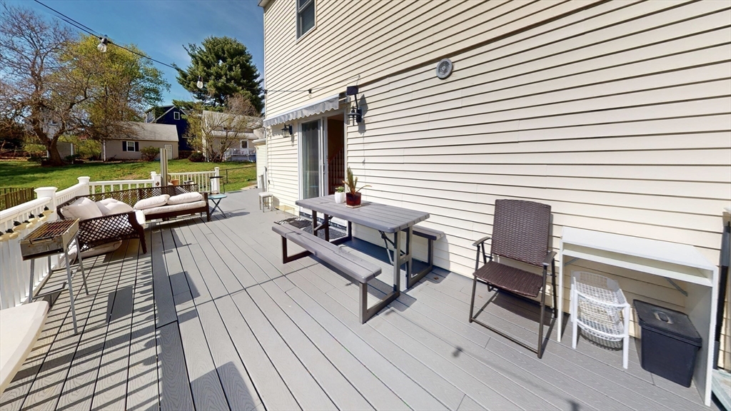 21 Herbert Street, Unit B Wakefield, MA 01880 - Photo 17 of 22