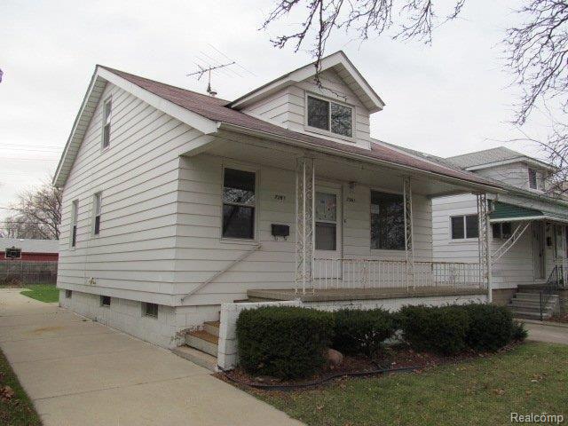 7261 Standard Street Center Line, MI 48015 - Photo 2 of 25 7261 STANDARD CENTERLINE (72).J