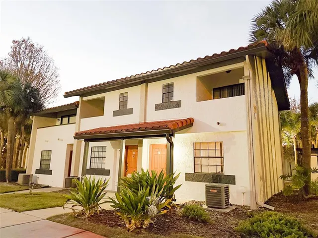 $2,100 | 10246 Turkey Lake Road, Unit 163, Orlando, FL 32819