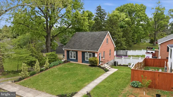 $275,000 | 410 Hunter Street, Charles Town, WV 25414