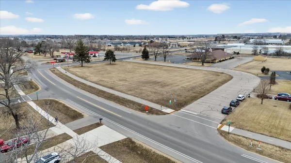 $330,000 | 0 East Inman, Beloit, WI 53511