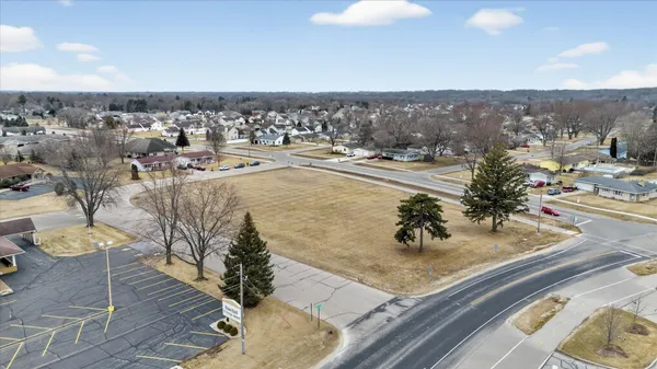 $330,000 | 0 East Inman, Beloit, WI 53511